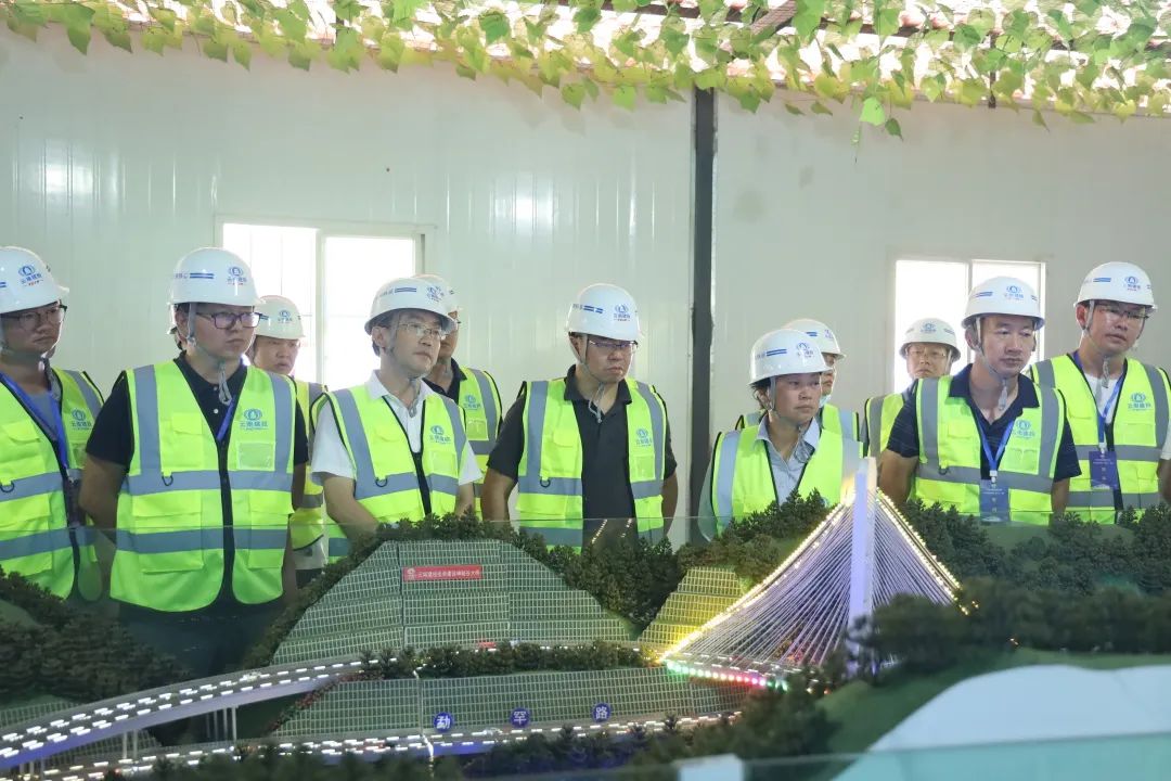 2022-09-23-公司開展“質(zhì)量月”觀摩活動(dòng)暨質(zhì)量安全技術(shù)管理交流培訓(xùn)2.jpg